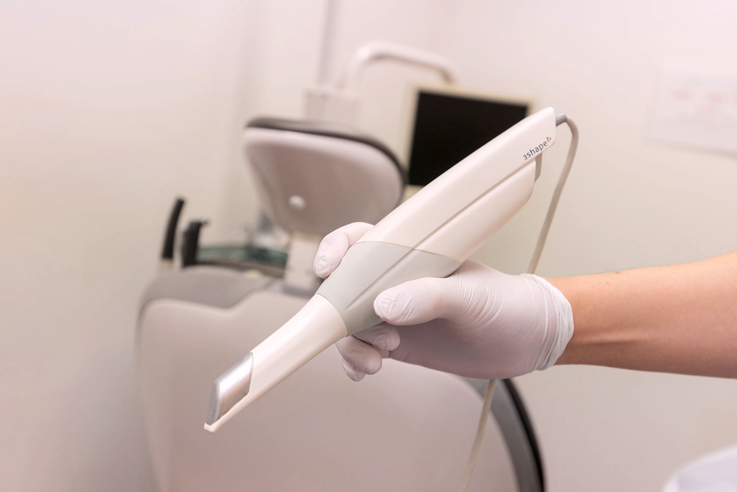 口腔内スキャナー